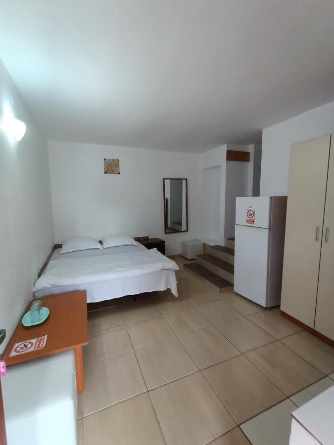 Hotel La Mariana à Vama Veche Extérieur photo