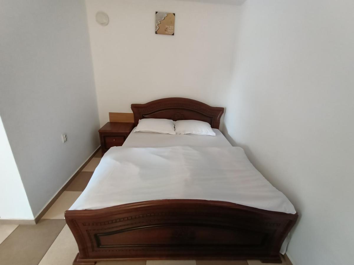 Hotel La Mariana à Vama Veche Extérieur photo
